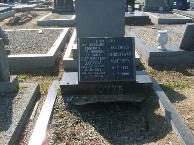 KOTZE Jacobus Christiaan Matthys 1922-1990 &amp; Catharine Jacoba DREYER 1918-1984
