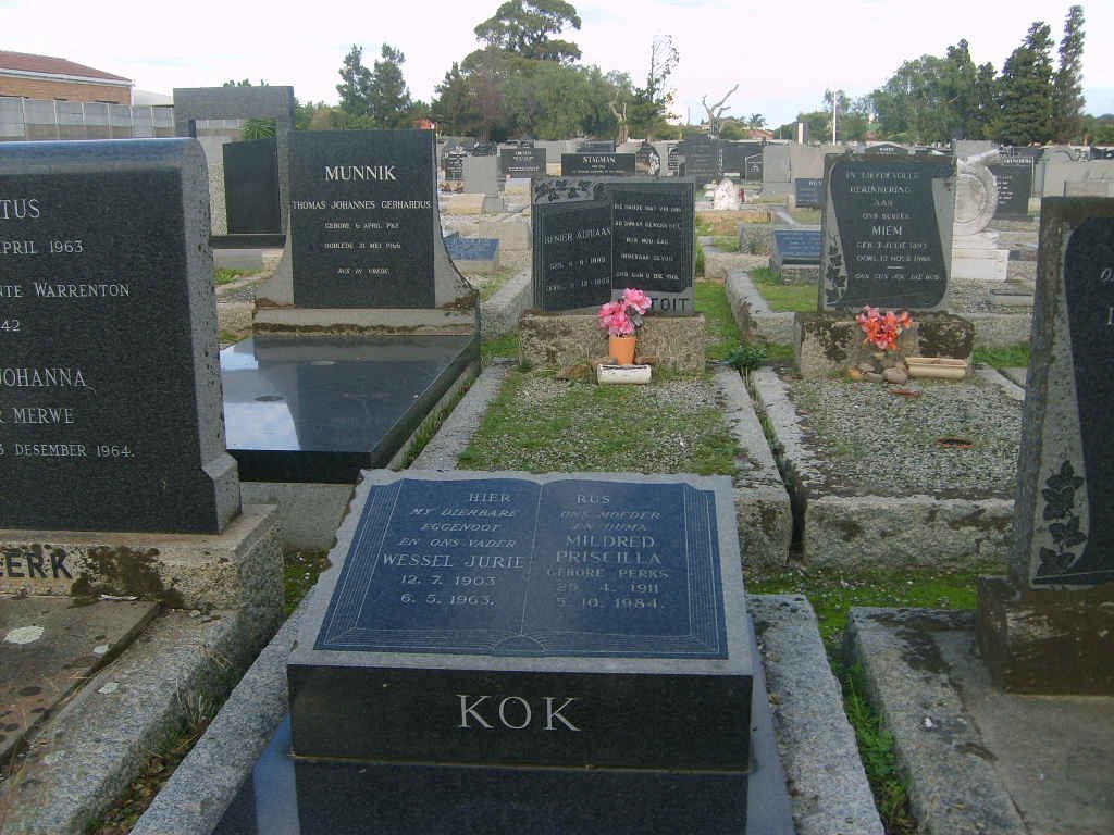 KOK Wessel Jurie 1903-1963 &amp; Mildred Priscilla PERKS 1911-1984