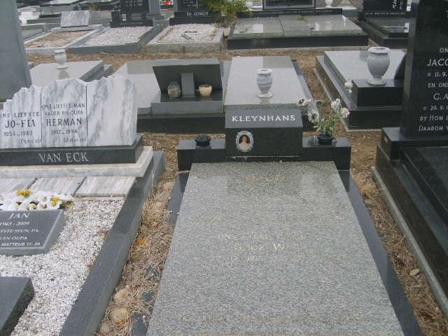 KLEYNHANS ?