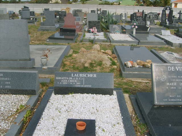 LAUBSCHER M.J.D.C. nee CREUS 19??-2004