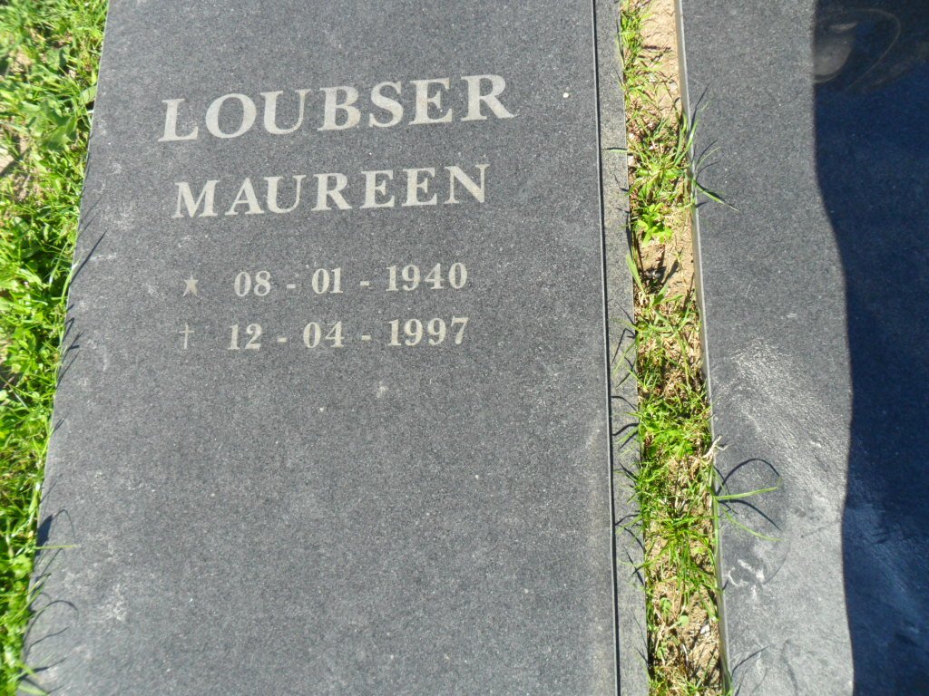 LOUBSER Maureen 1940-1997