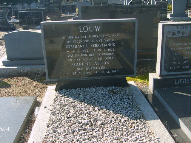 LOUW Stephanus Sebastianus 1892-1978 &amp; Francina Aletta HOFMEYER 1897-1989
