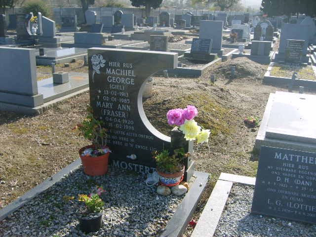 MOSTERT MIchiel George 1913-1985 &amp; Mary Ann FRASER 1920-1996