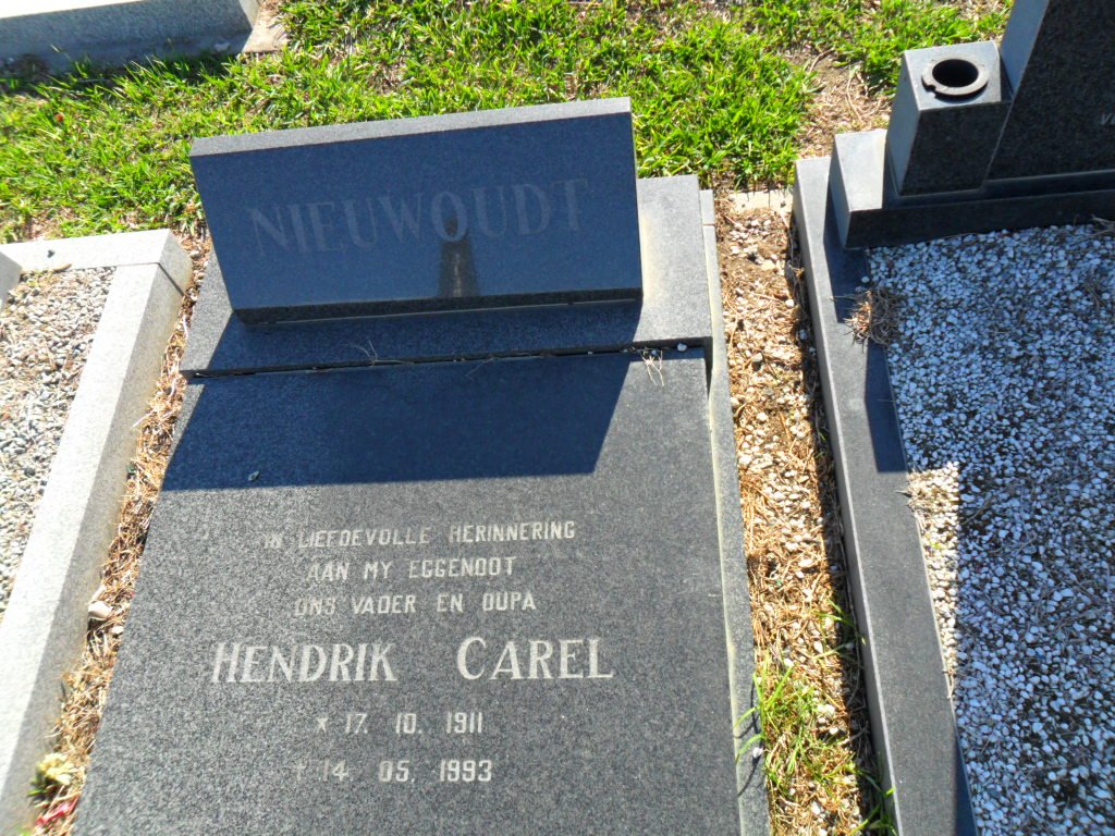 NIEUWOUDT Hendrik Carel 1911-1993