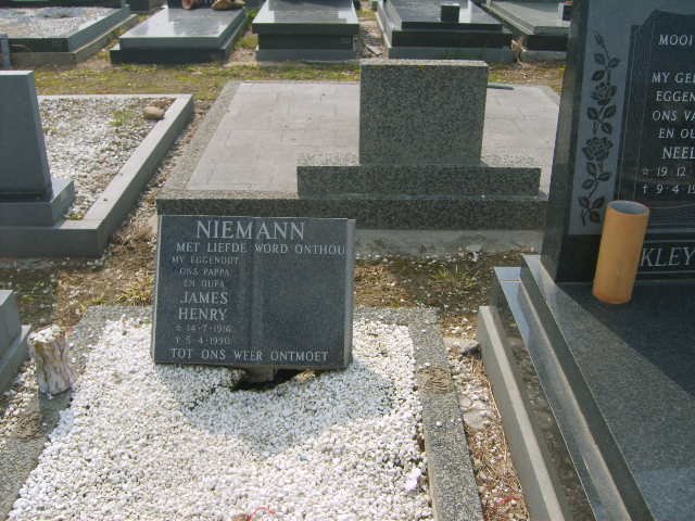 NIEMANN James Henry 1914-1990