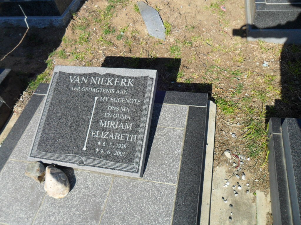 NIEKERK Miriam Elizabeth, van 1939-2004