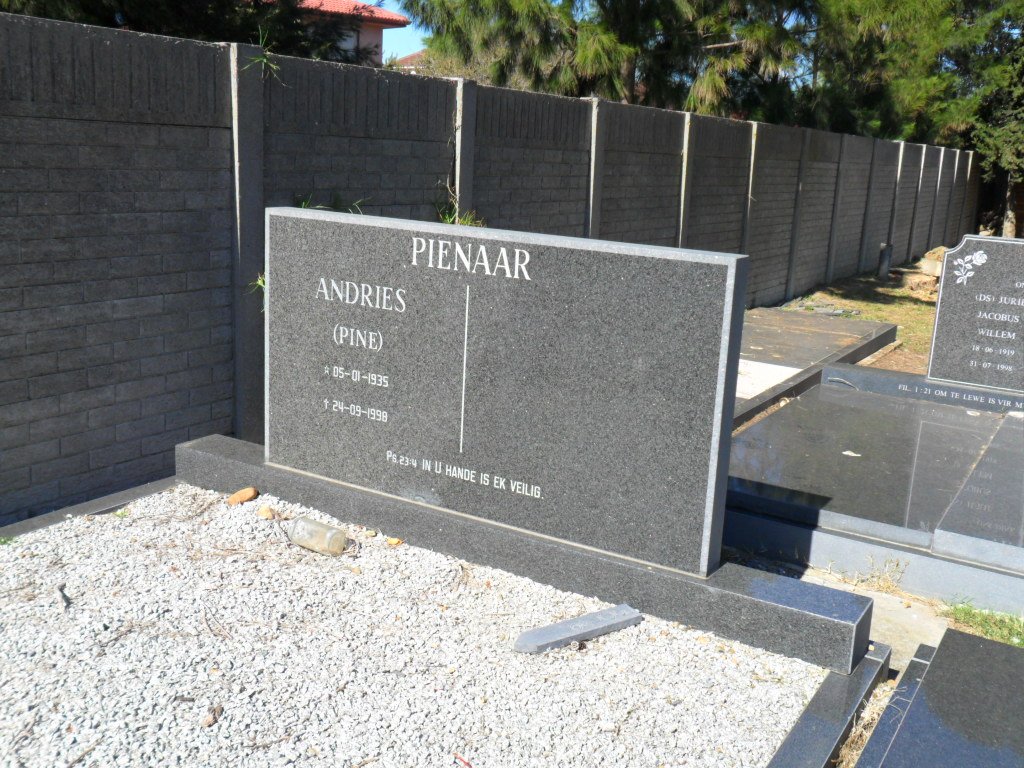 PIENAAR Andries 1935-1999