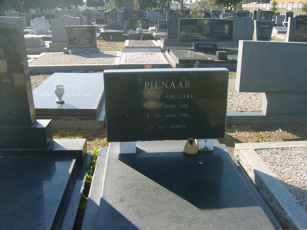 PIENAAR Nellie nee MULLER 1913-1981