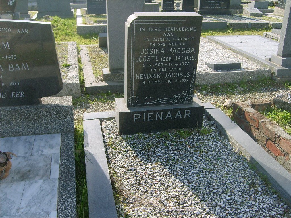PIENAAR Hendrik Jacobus 1894-1977 &amp; Josina Jacoba Jooste  JACOBS  1903-1972