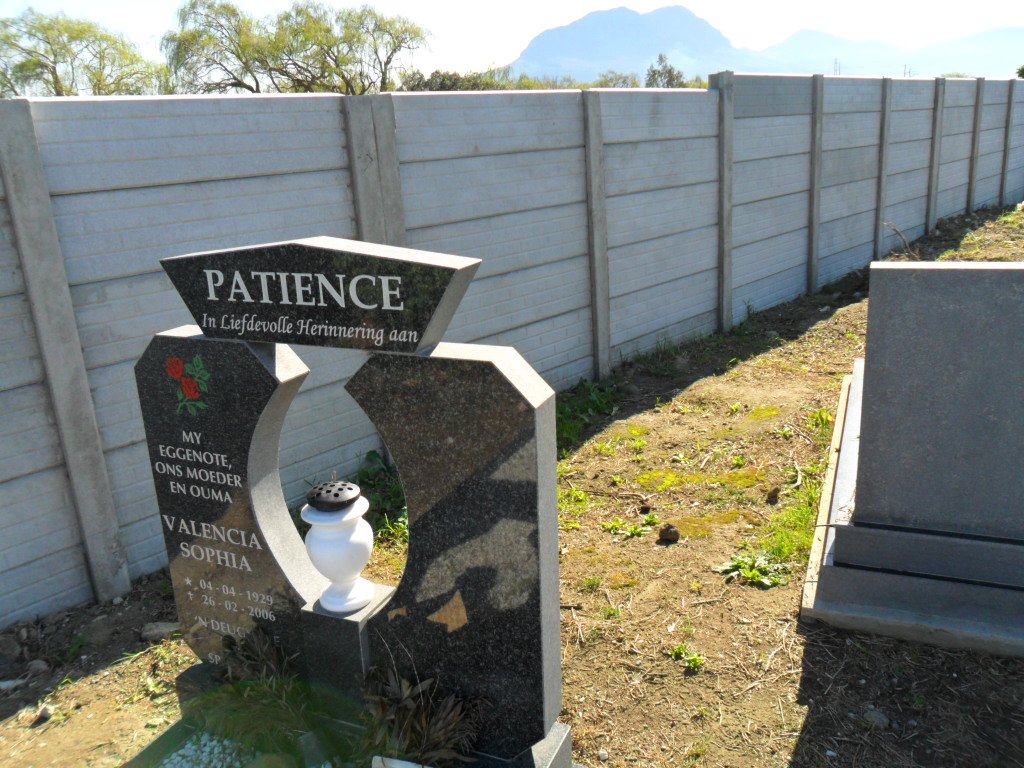 PATIENCE Valencia Sophia 1929-2006