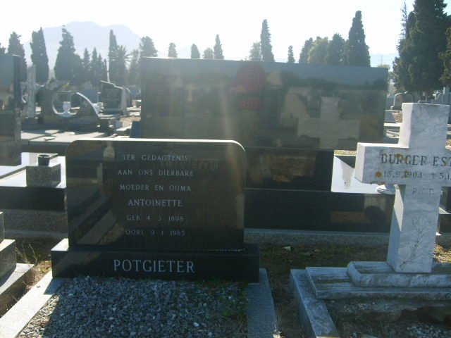 POTGIETER Antoinette 1898-1985