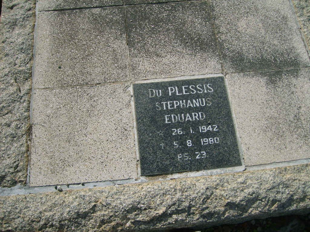PLESSIS Stephanus Eduard, du 1942-1980
