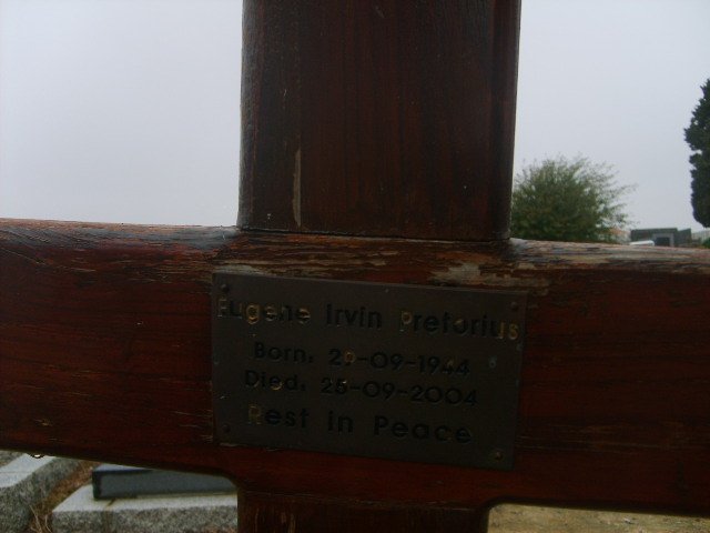 PRETORIUS Eugene Irvin 1944-2004