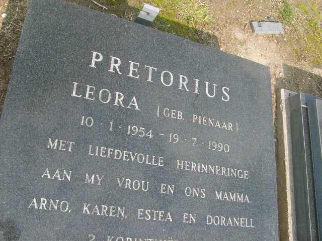 PRETORIUS Leora nee PIENAAR 1954-1990