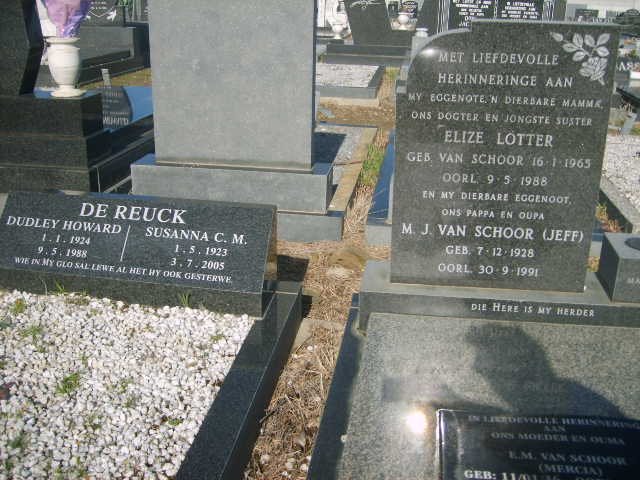 REUCK Dudley Howard, de 1924-1988 &amp; Susanna C.M. 1923-2005