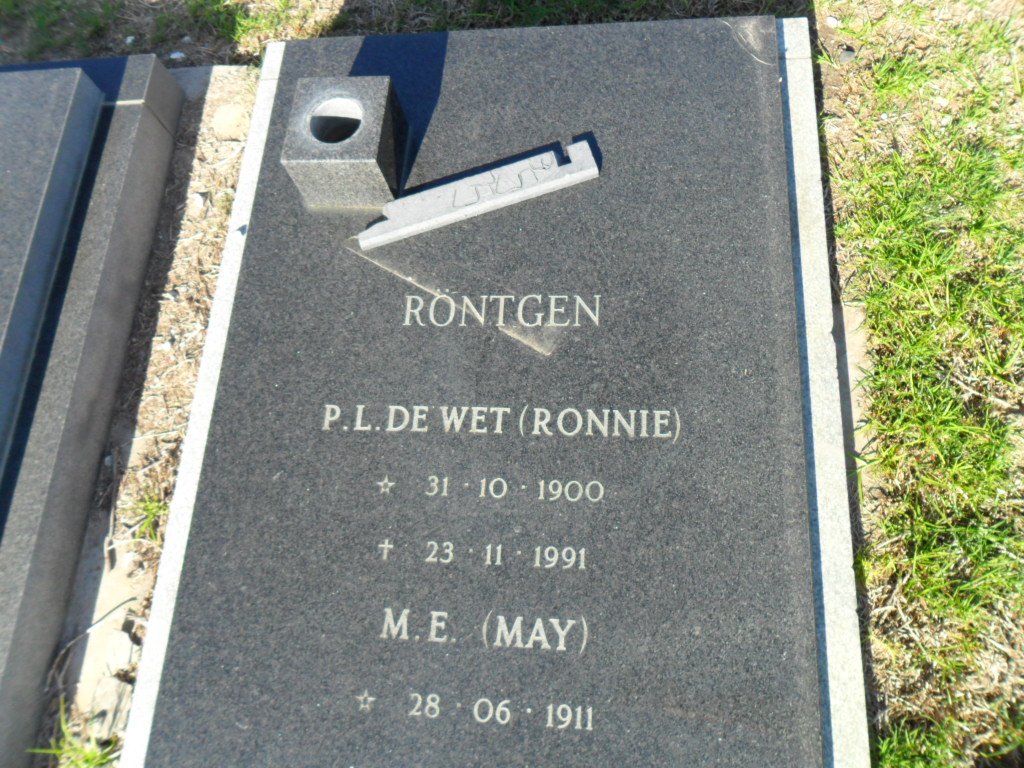 RÖNTGEN P.L. De Wet 1900-1991 &amp; M.E. 1911