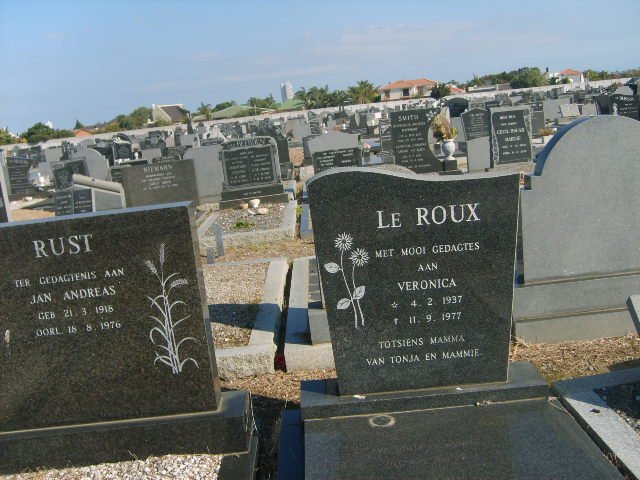 ROUX Veronica, le 1937-1977
