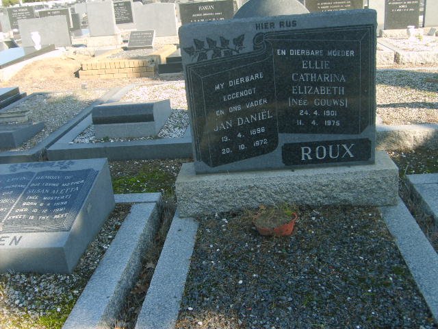 ROUX Jan Daniel 1896-1972 &amp; Ella Catharina Elizabeth GOUWS 1901-1975