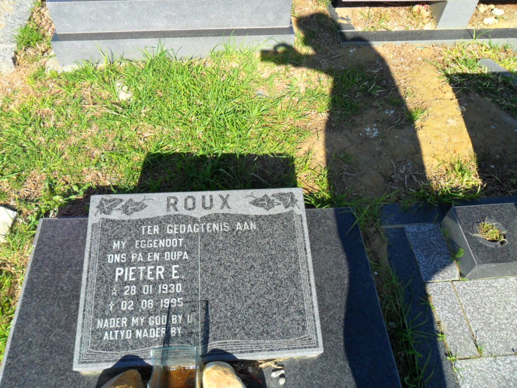 ROUX Pieter E. 1930-1995