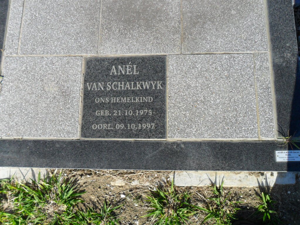 SCHALKWYK Anél, van 1975-1997