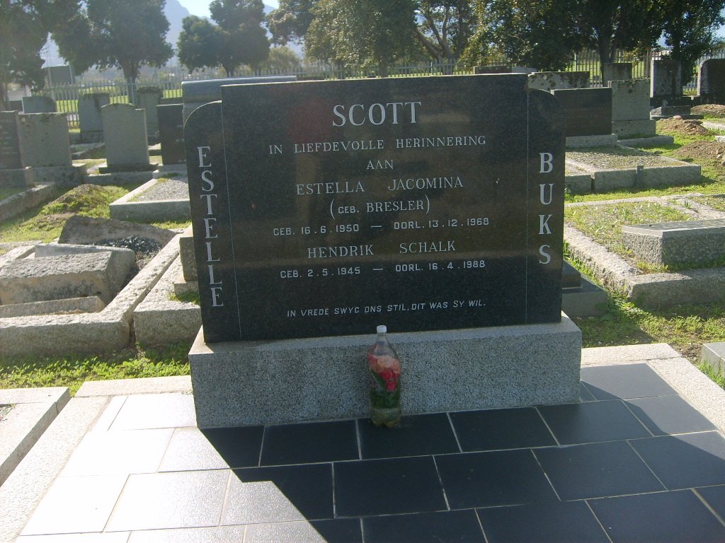 SCOTT Hendrik Schalk 1945-1988 &amp; Estelle Jacomina BRESLER 1950-1968