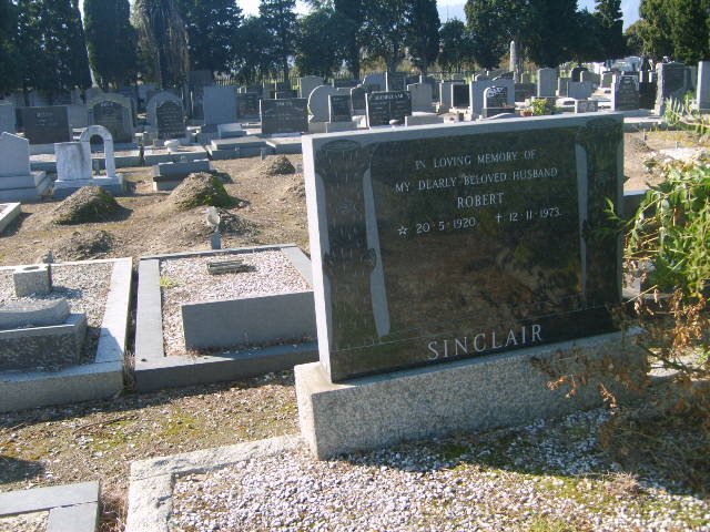 SINCLAIR Robert 1920-1973