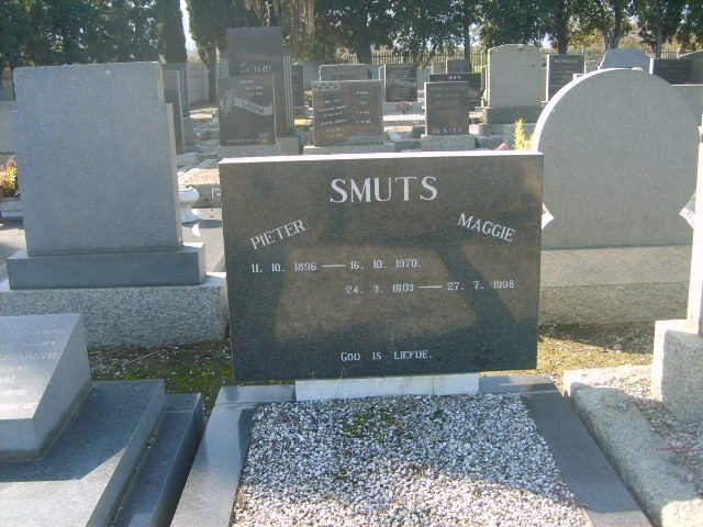 SMUTS Pieter 1896-1970 &amp; Maggie 1893-1998