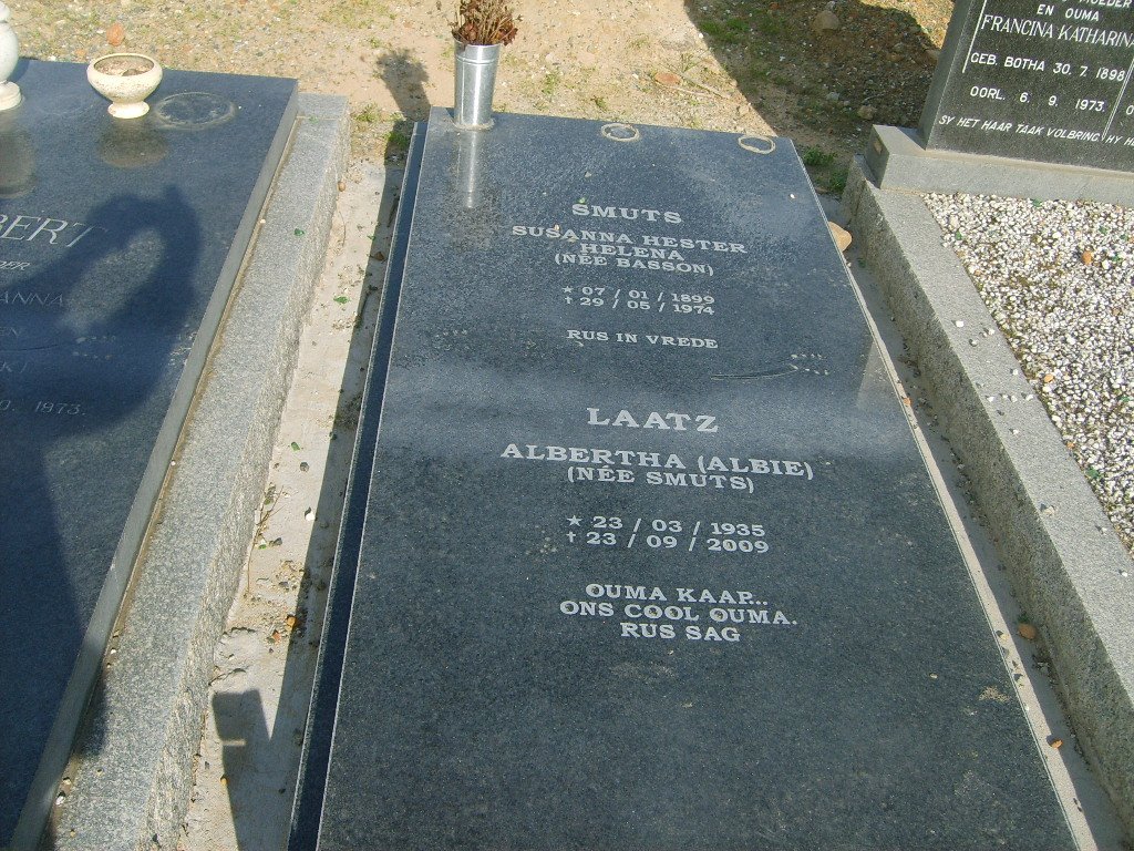 SMUTS Susanna Hester Helena nee BASSON 1899-1974 :: LAATZ  Albertha nee SMUTS 1935-2009