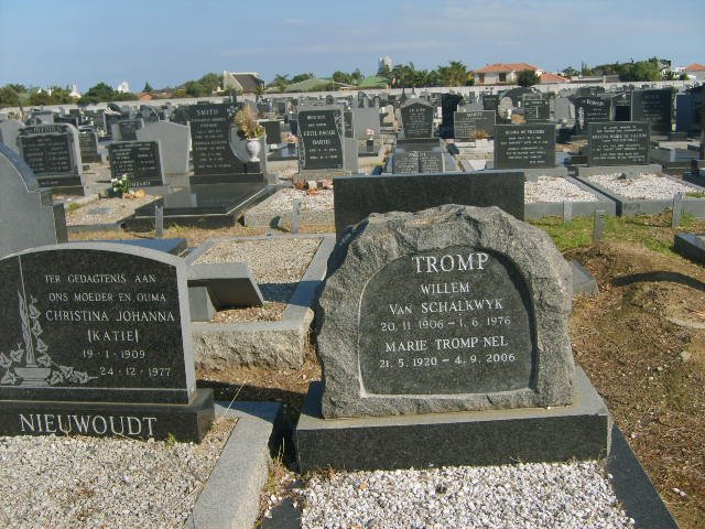 TROMP Willem van Schalkwyk 1906-1976 &amp; Marie NEL 1920-2006