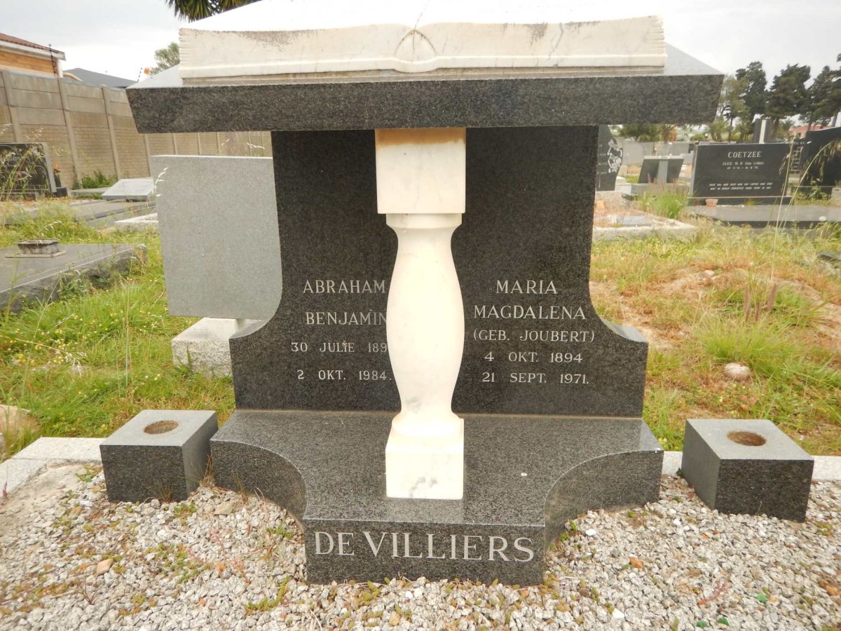 VILLIERS Abraham Benjamin, de 1894-1984 &amp; Maria Magdalena JOUBERT 1894-1971