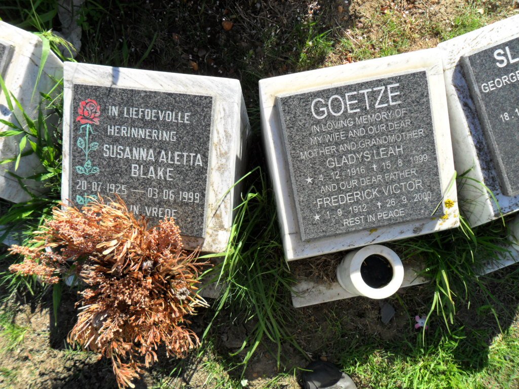 BLAKE Susanna Aletta 1925-1999 :: GOETZE Frederick Victor 1912-2000 &amp; Gladys Leah 1916-1999