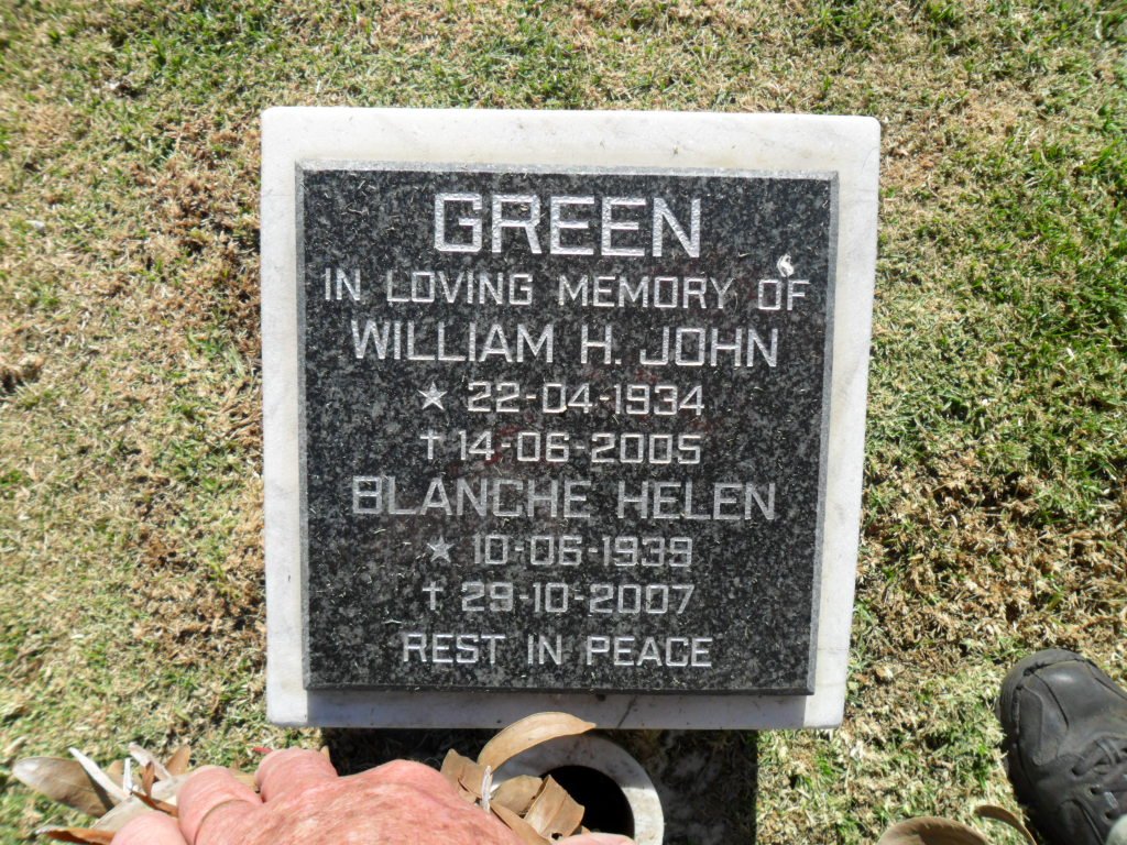 GREEN William H. John 1934-2005 &amp; Blanche Helen 1939-2007
