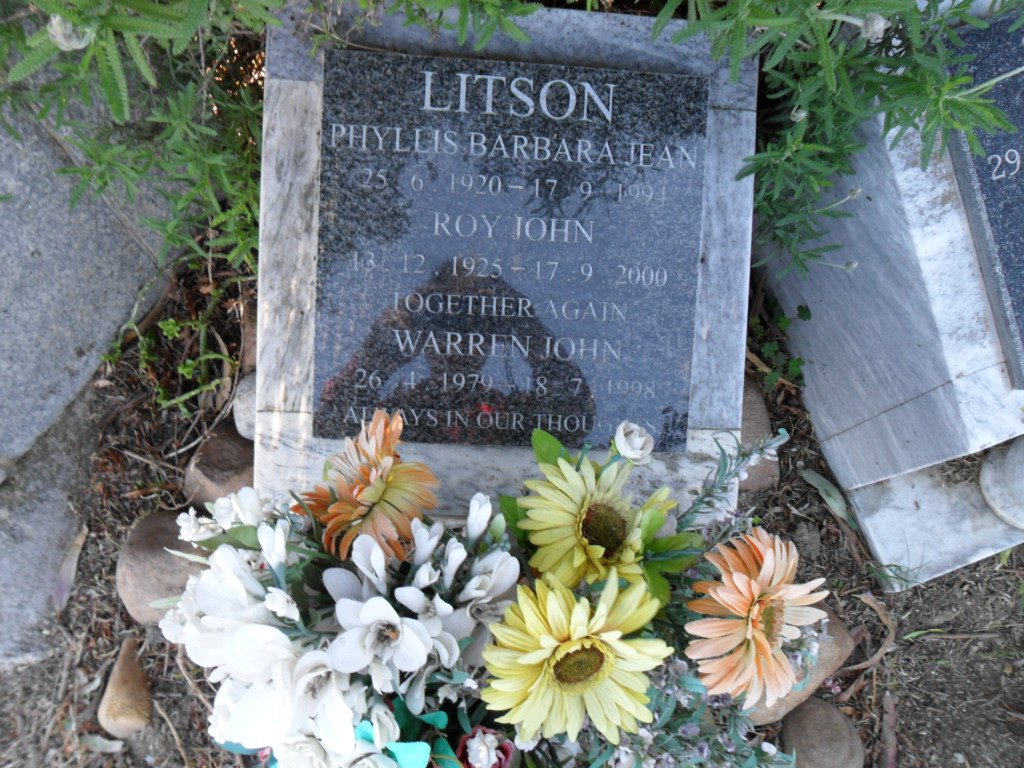 LITSON Roy John 1925-2000 &amp; Phyllis Barbara Jean 1920-1994 :: LITSON Warren John 1979-1998