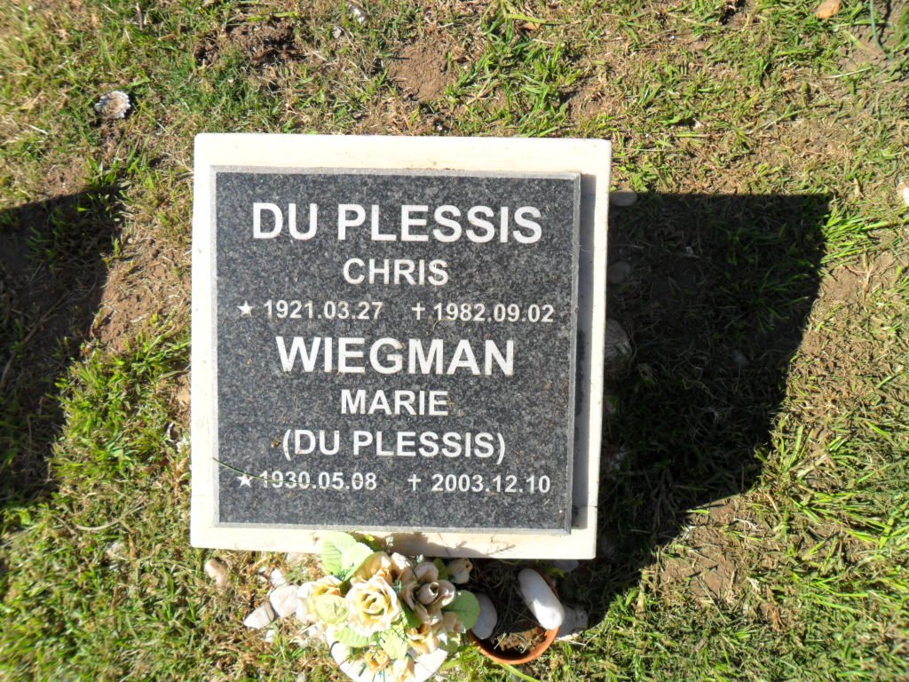 PLESSIS Chris, du 1921-1982 :: WIEGMAN Marie nee DU PLESSIS 1930-2003