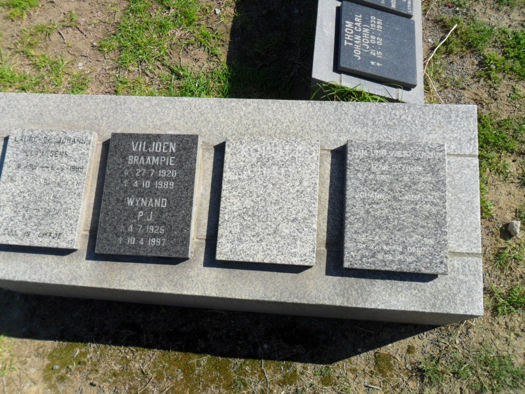 VILJOEN Braampie 1920-1989 :: VILJOEN Wynand P.J. 1925-1997