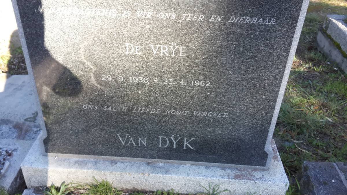 DYK De Vrye, van 1930-1962
