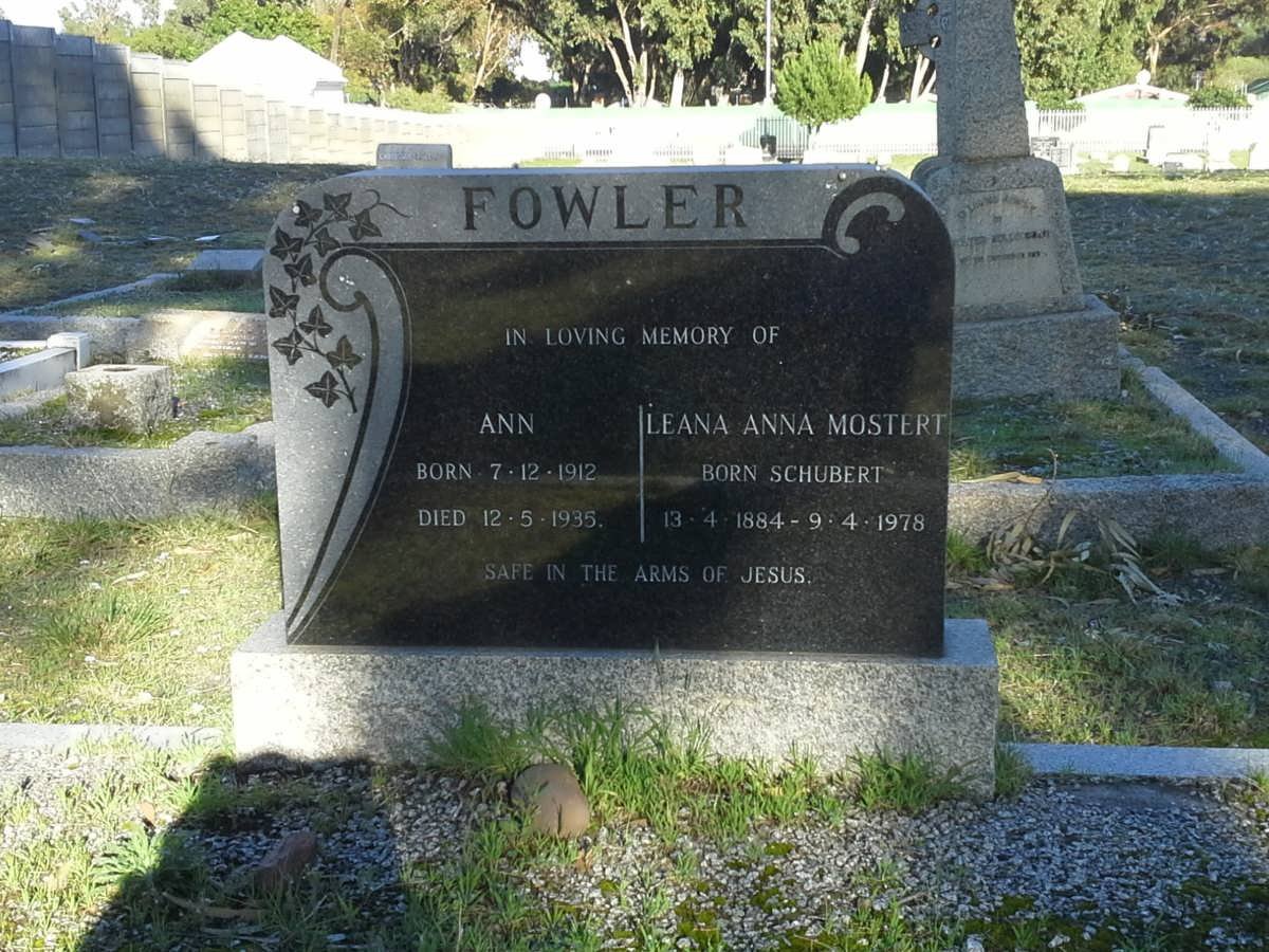 FOWLER Ann 1912-1935 :: MOSTERT Leana Anna nee SCHUBERT 1884-1978