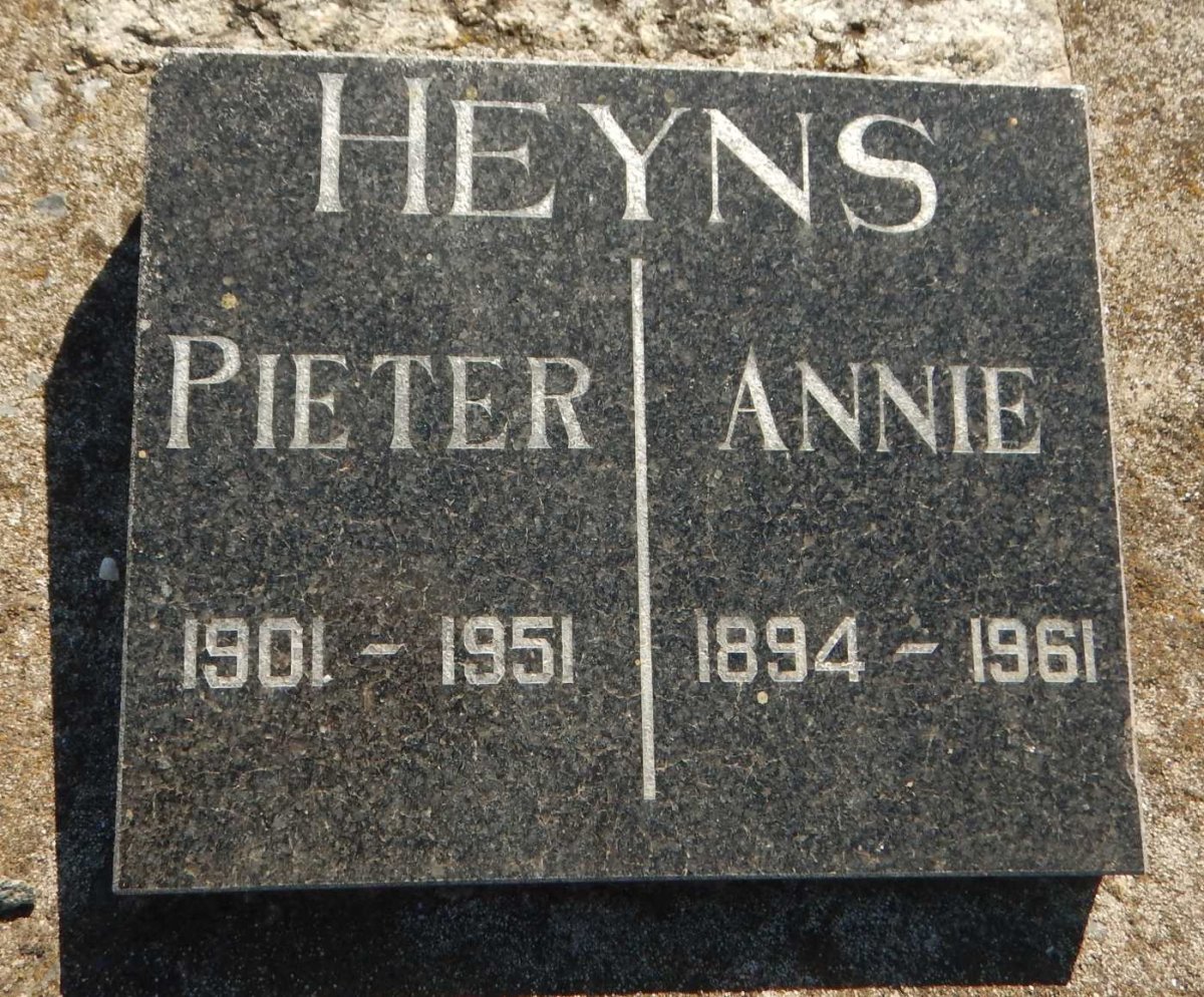 HEYNS Pieter 1901-1951 &amp; Annie 1894-1961