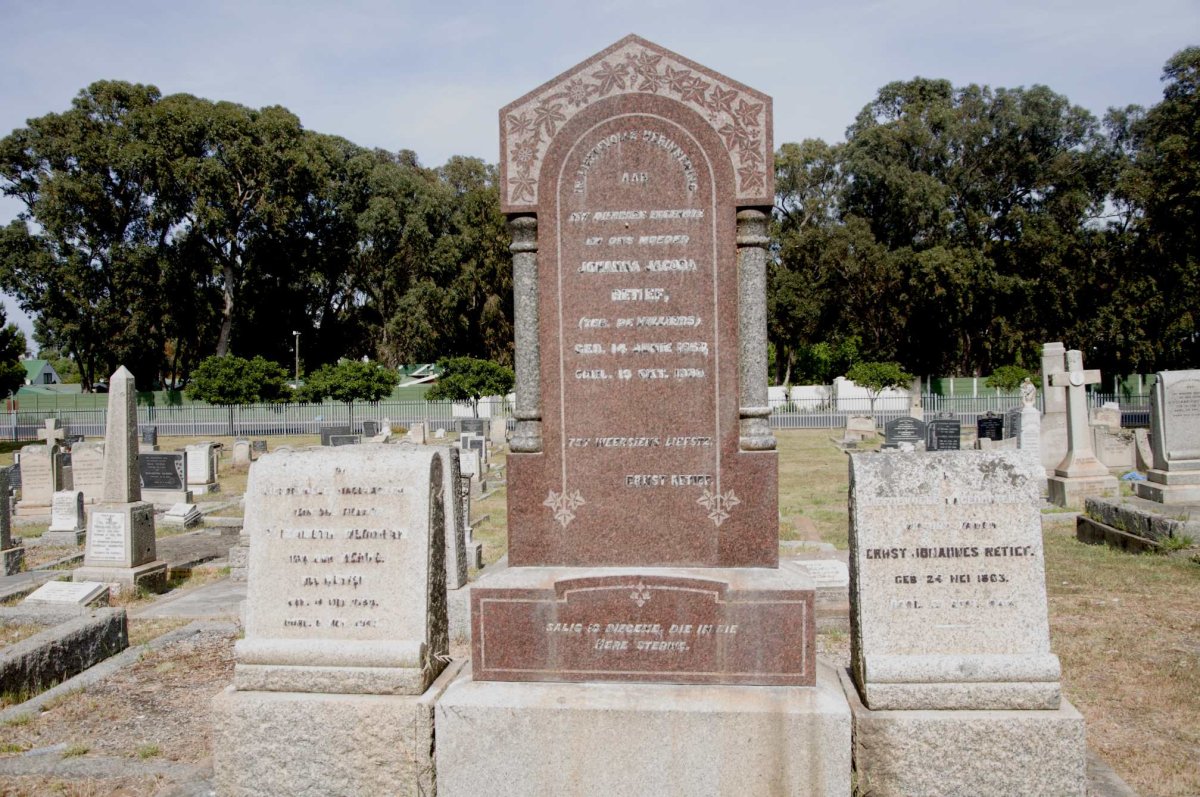 RETIEF :: VAN DER MERWE :: DE VILLIERS