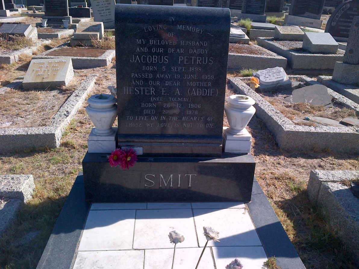 SMIT Jacobus Petrus 1898-1959 &amp; Hester E.A. TOLMAY 1906-1978