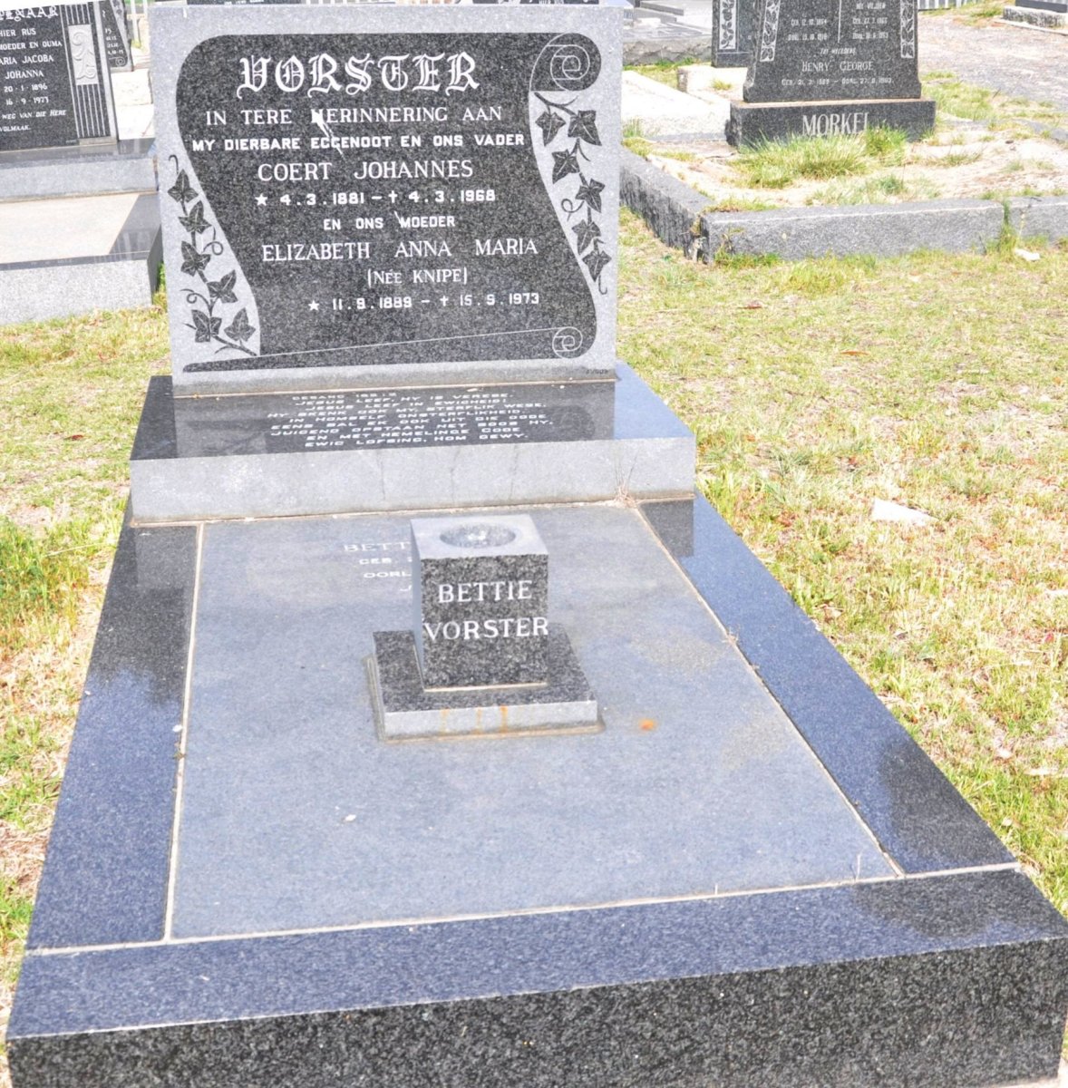 VORSTER Coert Johannes 1881-1968 &amp; Elizabeth Anna Maria KNIPE 1889-1973
