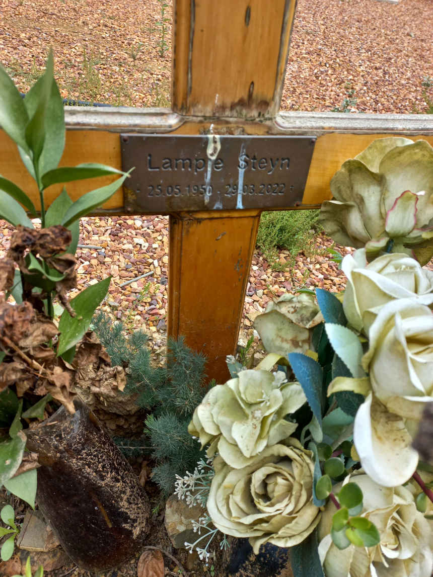 STEYN Lampie 1950-2022