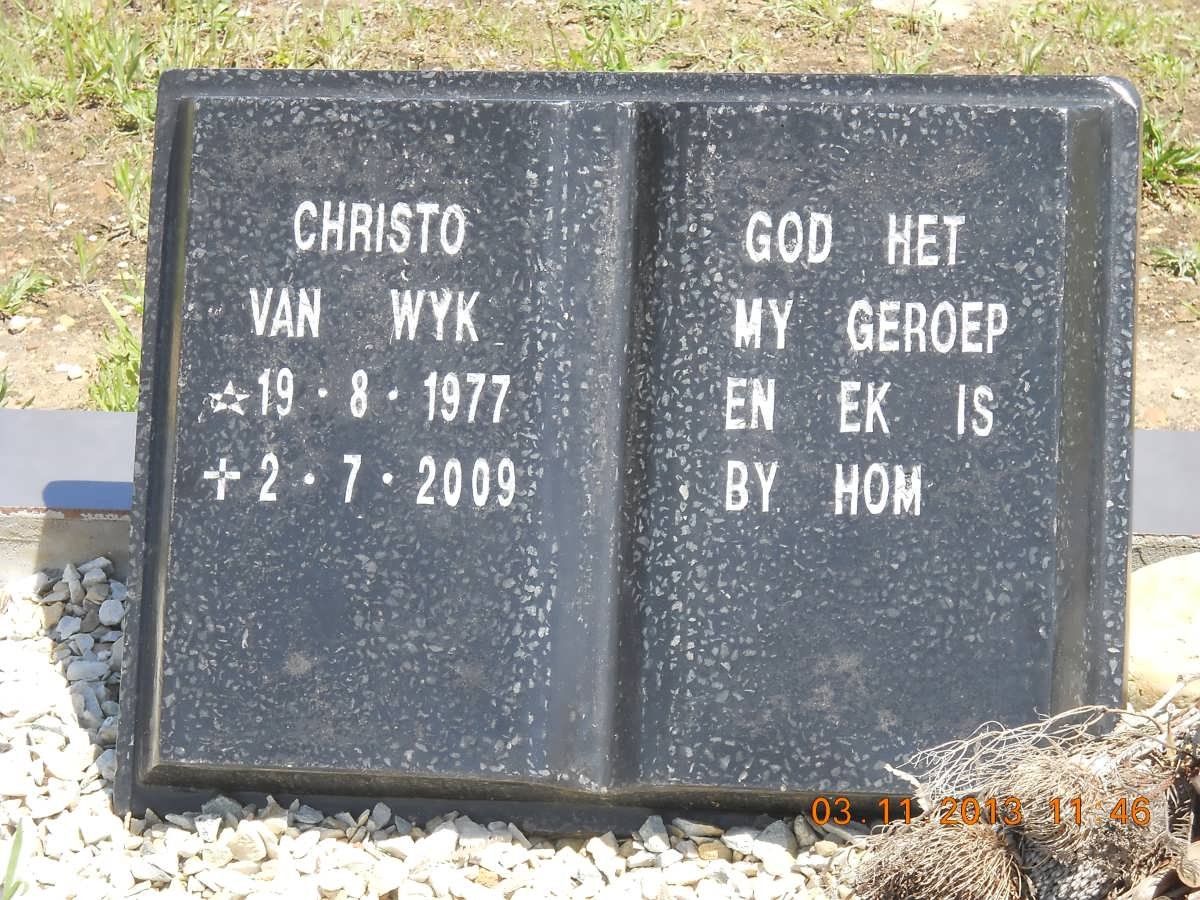 WYK Christo, van 1977-2009