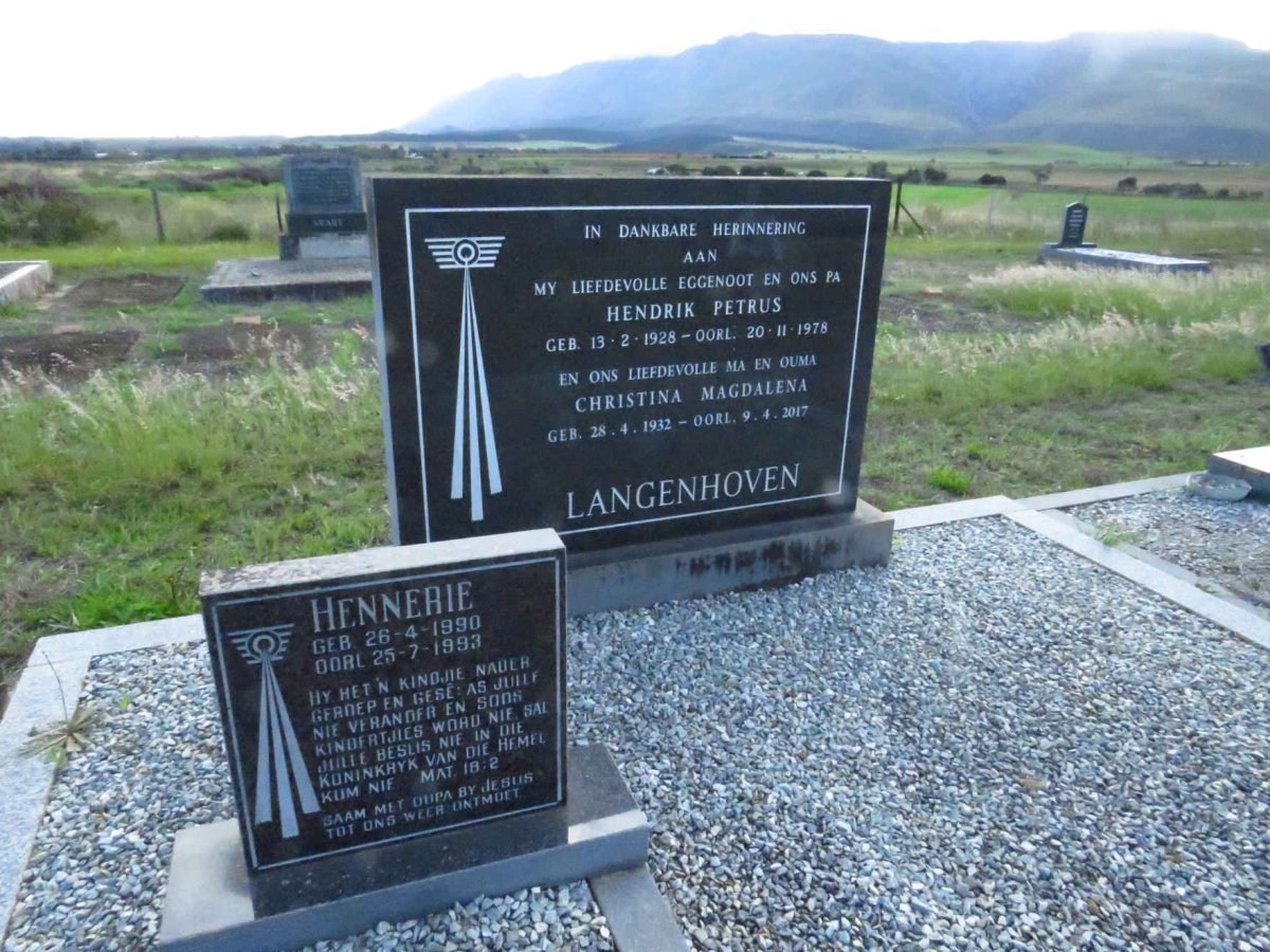 LANGENHOVEN Hendrik Petrus 1928-1978 &amp; Christina Magdalena 1932-2017