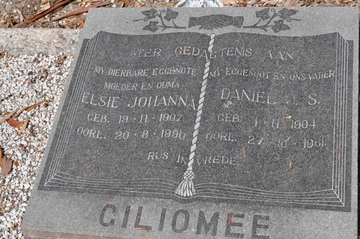 GILIOMEE Daniel J.S. 1904-1961 &amp; Elsie Johanna 1907-1990