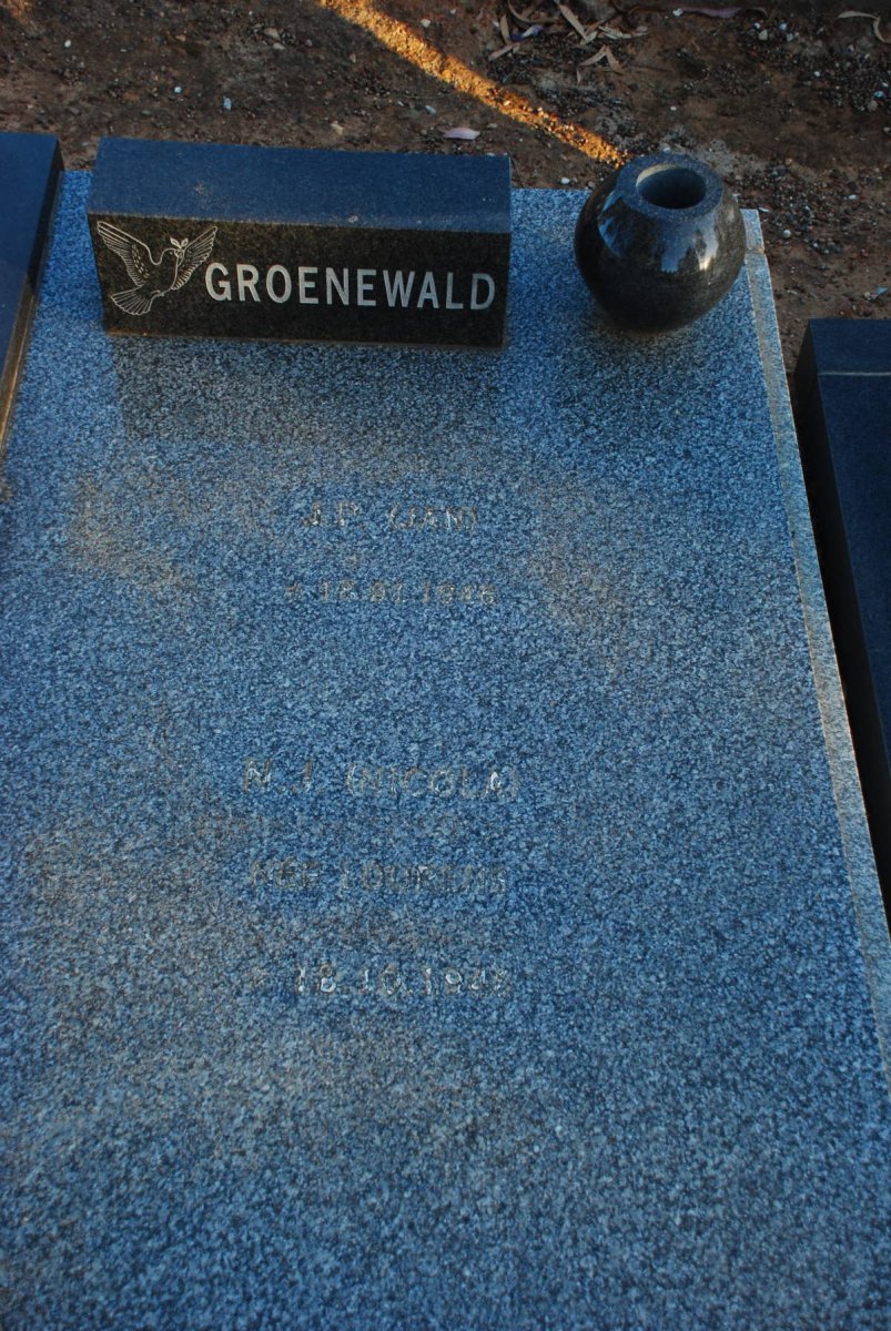 GROENEWALD J.P. 19?6- &amp; N.J. nee LOURENS 194?-