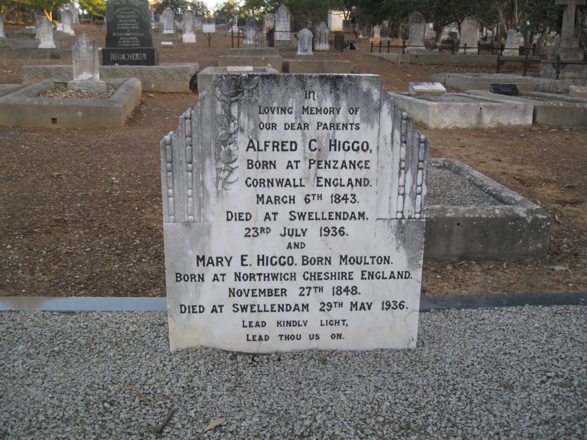 HIGGO Alfrede 1843-1936 &amp; Mary MOULTON 1848-1936