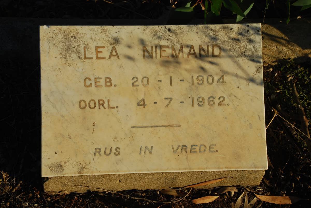 NIEMAND Lea 1904-1962