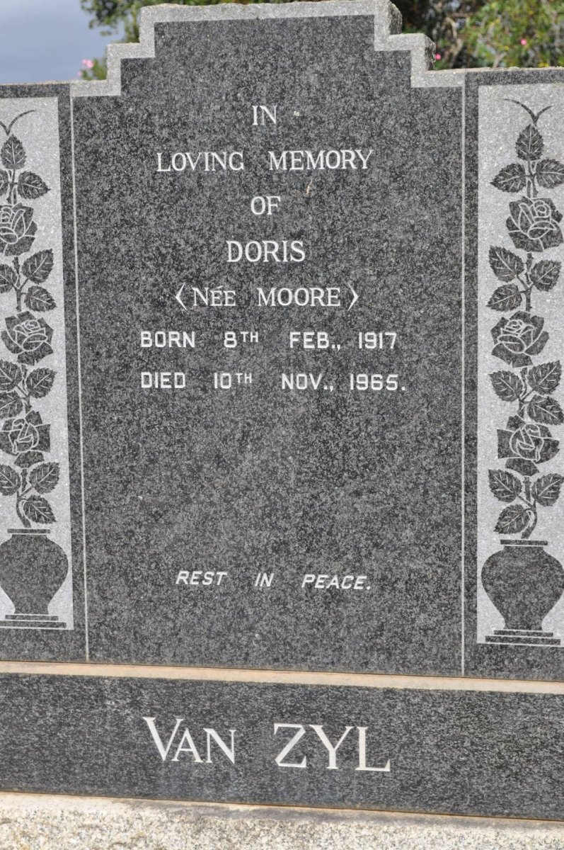ZYL Doris, van nee MOORE 1917-1965