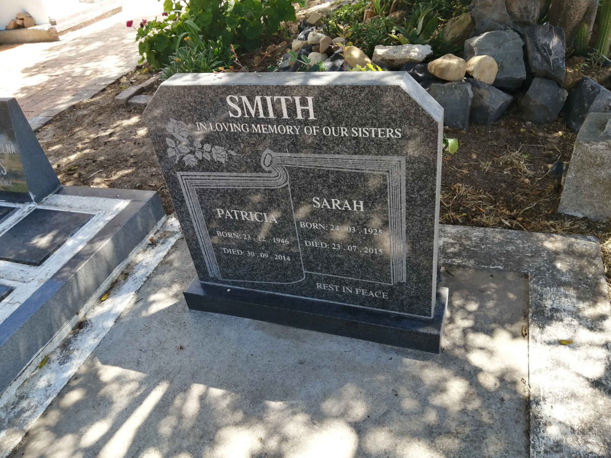 SMITH Sarah 1925-2015 :: SMITH Patricia 1946-2014